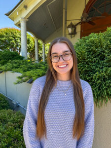 Olivia Karpniski, Associate Manager